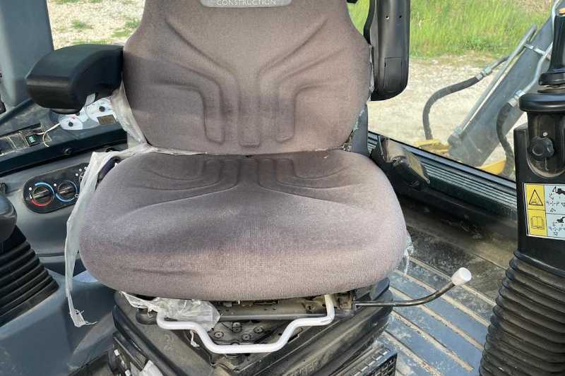 OmecoHub - Immagine NEW HOLLAND B115C